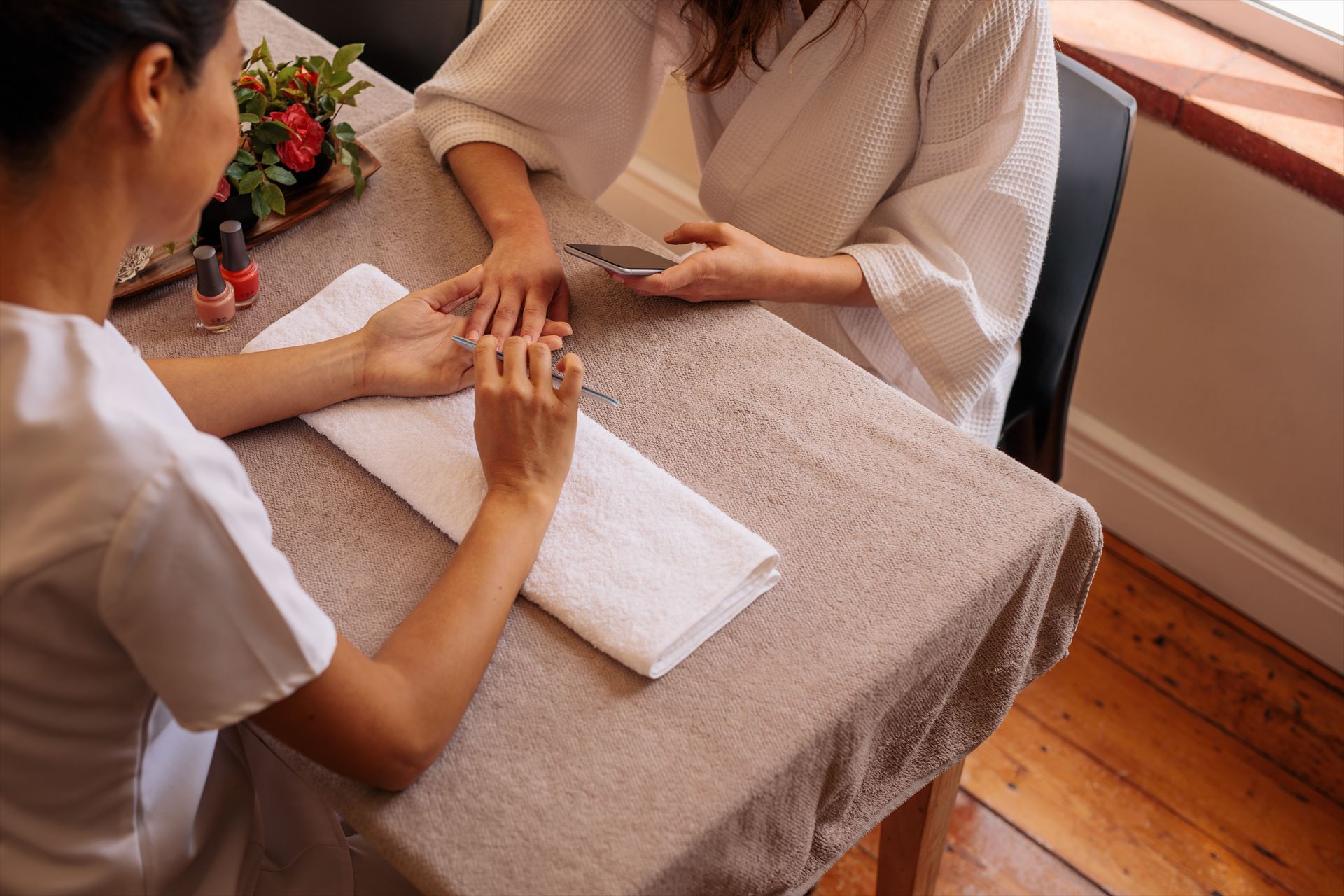 個室でリラックスできる施術 | 愛知県清須市のネイルならUna Nail Salon